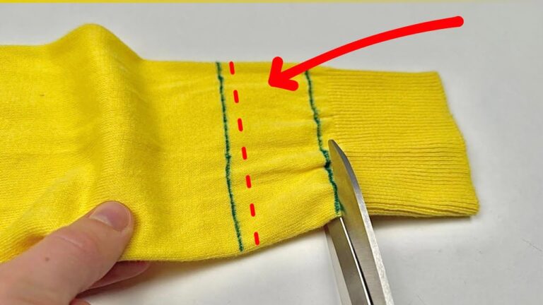Accorcia le maniche del tuo maglione in 3 semplici passaggi! Scopri come farlo!